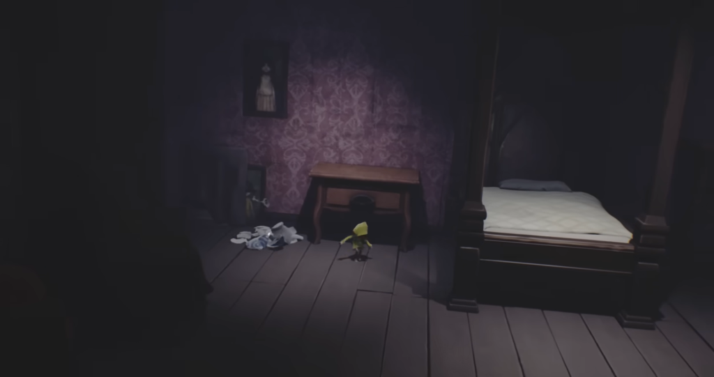 Six from Little Nightmares walking in bedroom